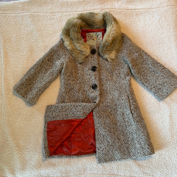 Tabitha Herringbone Swing Coat with Faux Fur Collar, Size 2 - Picture 1 of 8